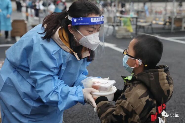 ����ס����������տ옷��