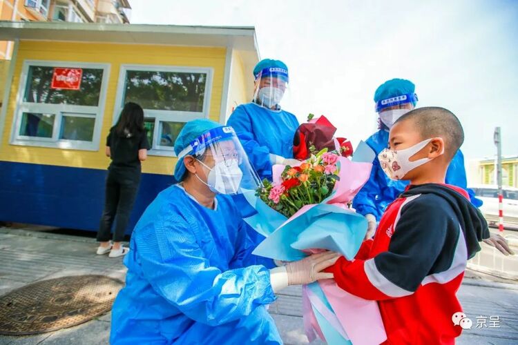 ����ס����������տ옷��