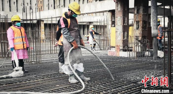 ���Ϻ�����䛣����������M�Еr���Ϻ��ش󹤳̽��O���¡��͹��I��