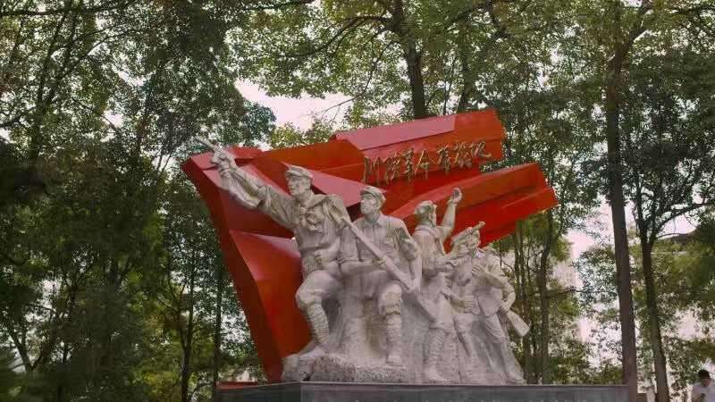 ���M�υ^����òح׷���tɫ���E ���ܰ���r����ò