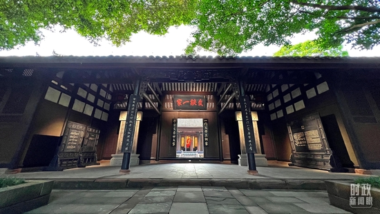  ��ǰ�d�Ғ쌦��һ�T�������~�ͣ�ǧ�������Ĵ�ҡ��������Ĵ�ͬ�l������������i��׫�}�������_��ҕӛ�ߗ������Ĕz��