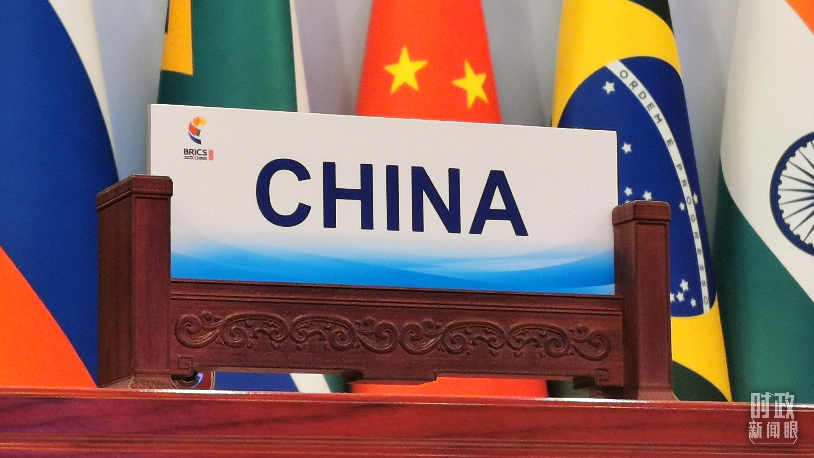 �r������ح�ڽ�u����F(xi��n)��������ƽ���{(di��o)�@�����������P(gu��n)��Ҫ