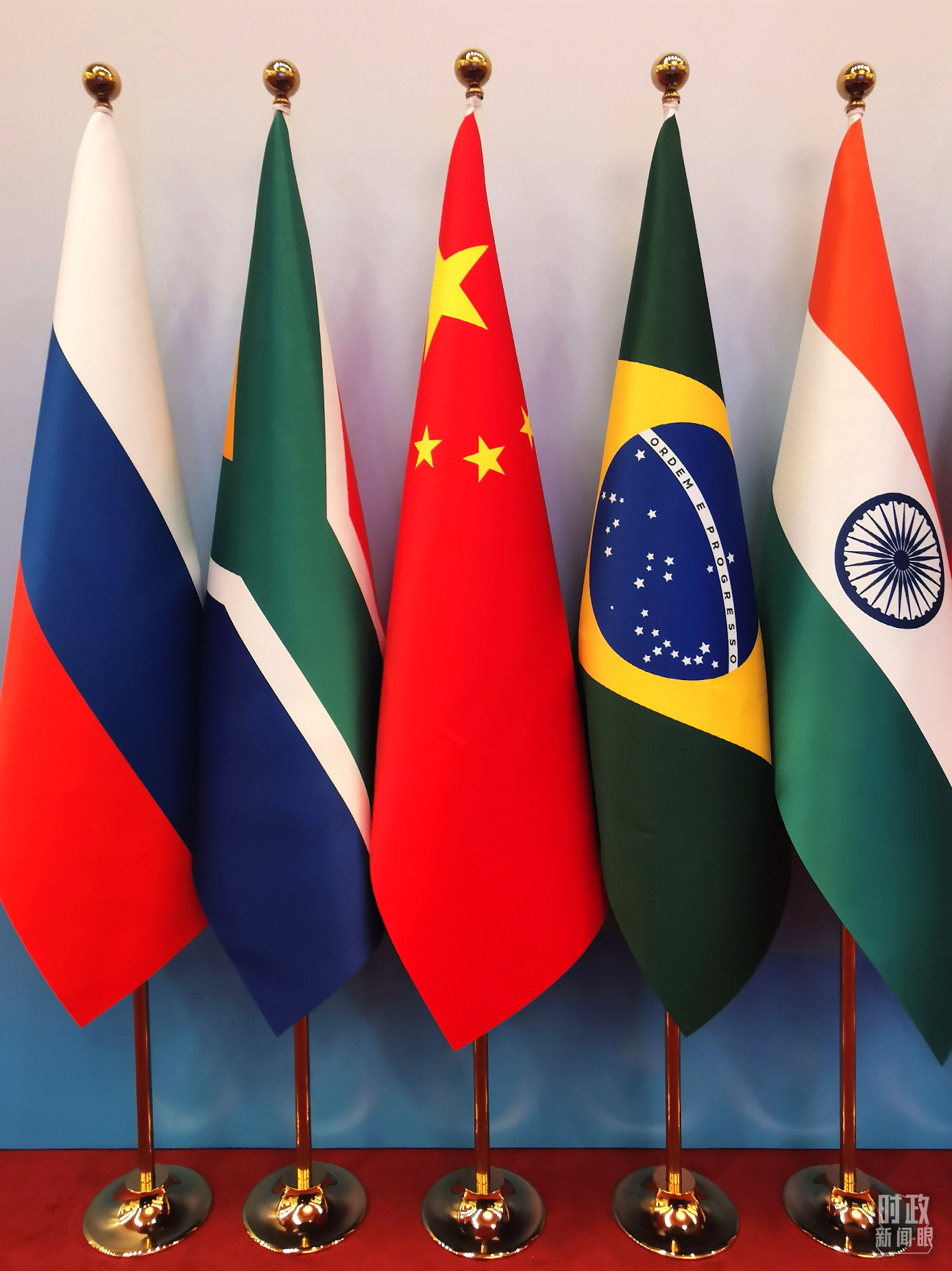 �r������ح�ڽ�u����F(xi��n)��������ƽ���{(di��o)�@�����������P(gu��n)��Ҫ