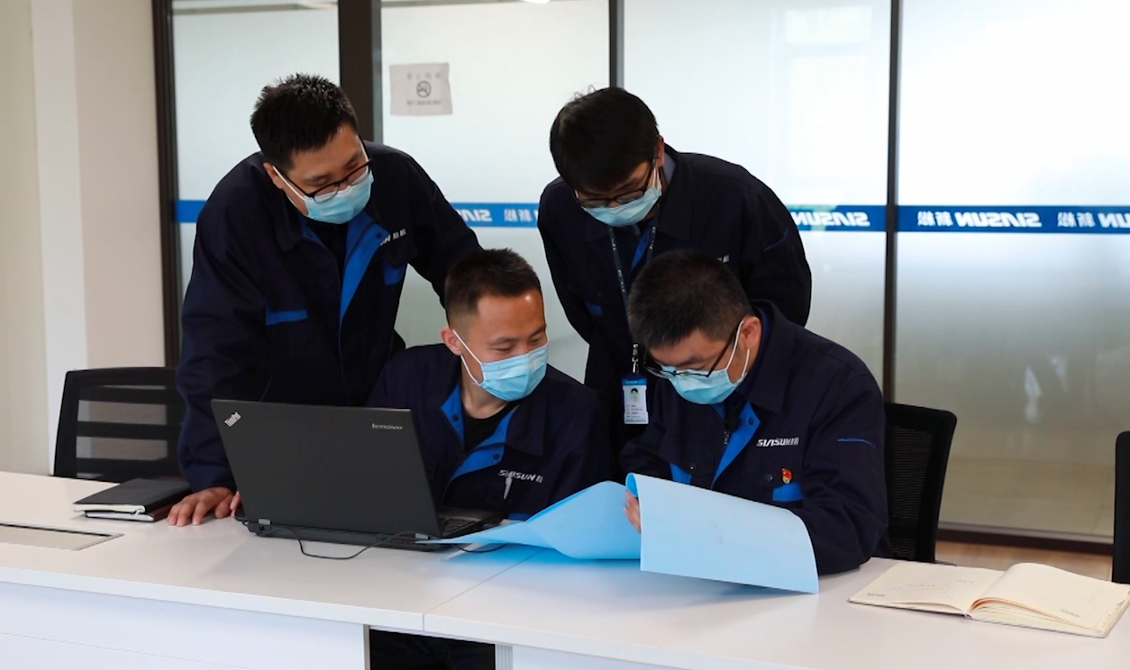 �r��΢�o�حʮ�ꡪ�������P��ՁՁ���� ����ƽ��ϵ�Ƽ�����