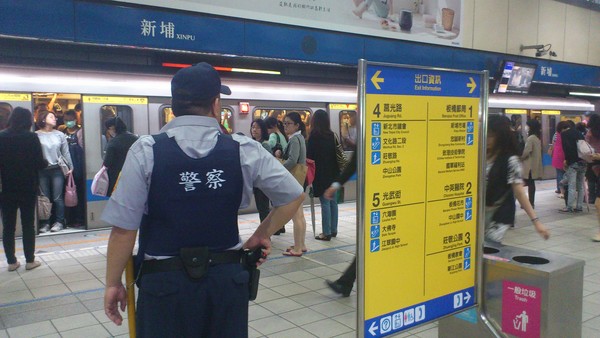 �±��о����ÿ�ՄӆT���^700�˴����Ͼ����S�oݠ�^(q��)���\վ��ȫ