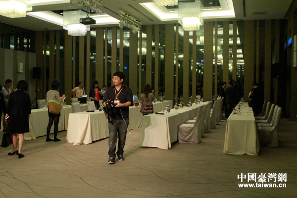 ���_�k���Ώ�־܊�c�_�������ί����ί�������ڶ�����ʽ����ĕ�����ý�wӛ�����ڡ��Ȉ�����