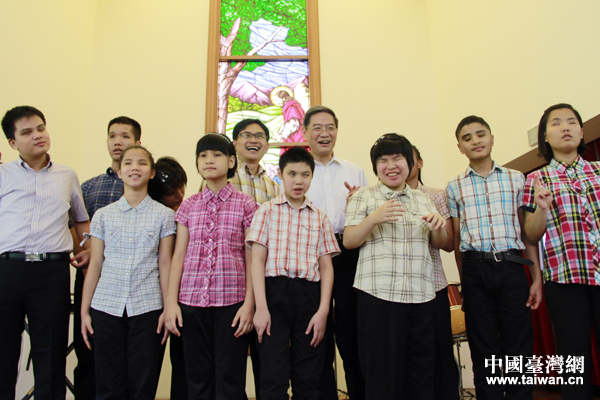 �r�����ɰ��P(gu��n)ϵ������־܊���L�_�л���äУ�����_�c���ӂ����ա�