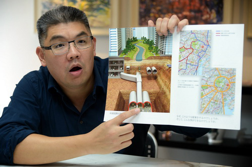 連勝文對身經百戰的長輩建議,仔細聆聽,作為他打選戰參考 連勝文對身經百戰的長輩建議,仔細聆聽,作為他打選戰參考