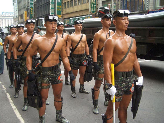 臺灣海軍陸戰隊兩棲偵搜大隊 臺灣海軍陸戰隊兩棲偵搜大隊