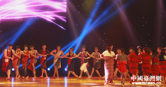 �_(t��i)���ٔ�(sh��)��������������ɫ���b����������(d��ng)�I(xi��n)����һ�ξ��ʵ��ٔ�(sh��)����������