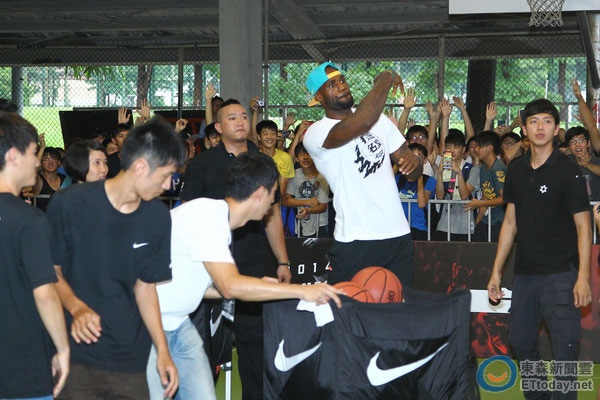 ��С�ʵۡ�ղķ˹���_���L��Ҋꐾ� ����y��y�����\