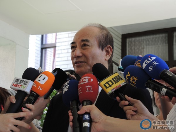 王金平婉拒擔任楊秋興競選總部主委:沒這能耐(圖) 王金平婉拒擔任楊秋興競選總部主委:沒這能耐(圖)