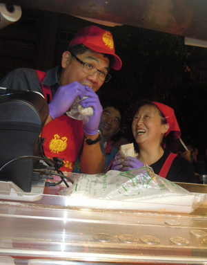 �B���ĬF���H�����������߀����ҧ��һ��