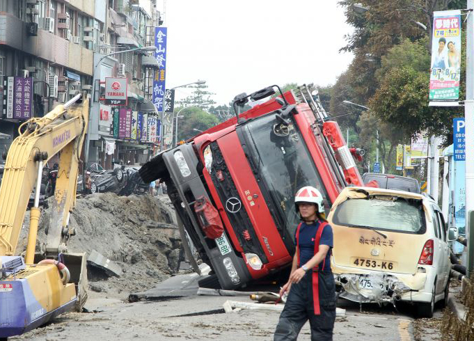 �����аl���v������ⱬ���P��·��������l�R·ը��