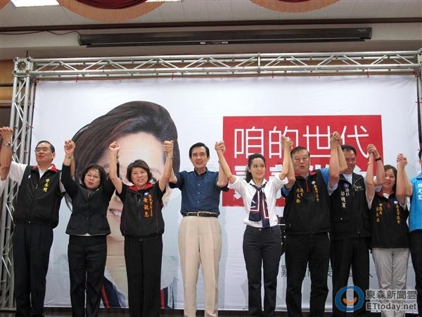 �RӢ�ż��x�o�x��������棺С����׃С�w�b�����DƬȡ�ԇ����h�پW��