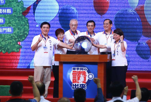 �RӢ���ʸ���ϯ���]Ļ�r(sh��)�ٴ�������ׄ��x