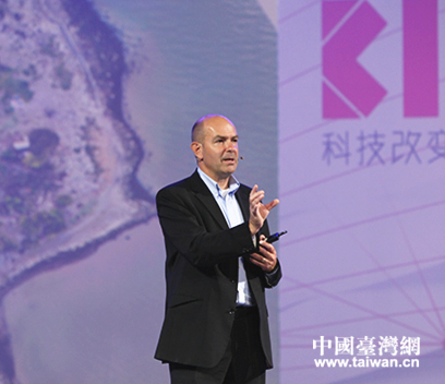 無人機制造公司創始人亮相百度 暢談開放創新之潮 無人機制造公司創始人亮相百度 暢談開放創新之潮