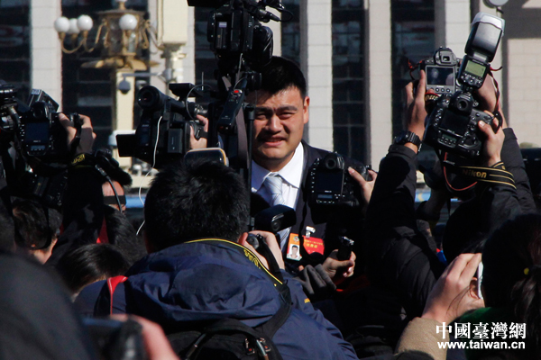 �M�D��ȫ�����fʮ�������Ε��h�_Ļ����Ӱ