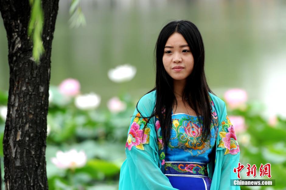 ������У���I(y��)����(chu��ng)�⡰�h���L(f��ng)�����I(y��)��