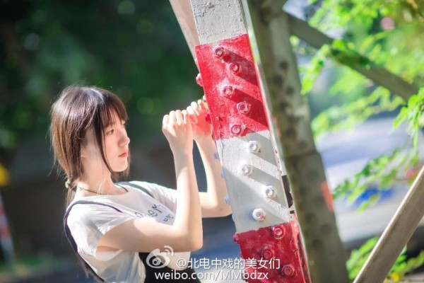 �Ͼ����ֵ�p��̥����ͬ���MͬУͬ���I