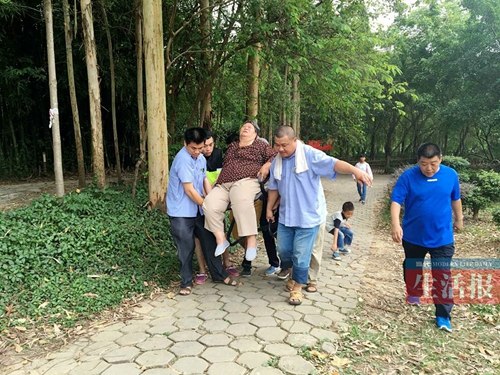 150�����ִ��8��δ�����T�ĸ�̧�����T�p��