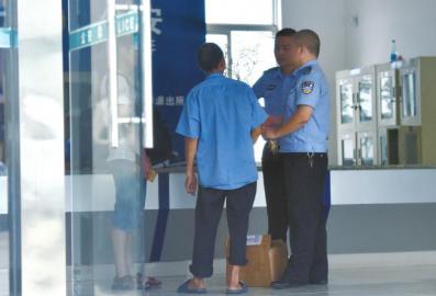 �r���p���ҕُ�� ��4�f�N��Ʒ�N�˅��Y������