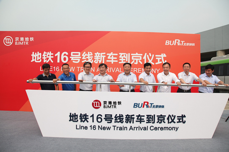 ���۵��F16̖����܇�����xʽ�����F�����e��ͬ�Ƅӆ����b�ã���܇��ʽ����