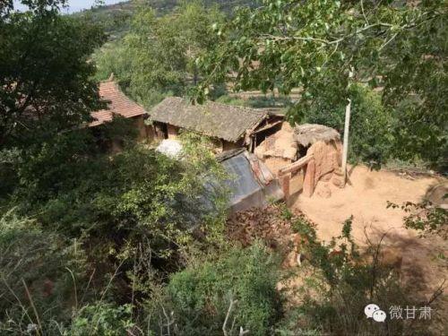 (楊改蘭的家在山腳下)