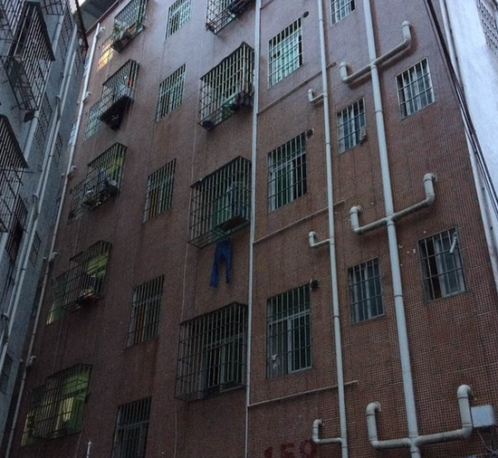 ��ĳһ����ס��159̖��