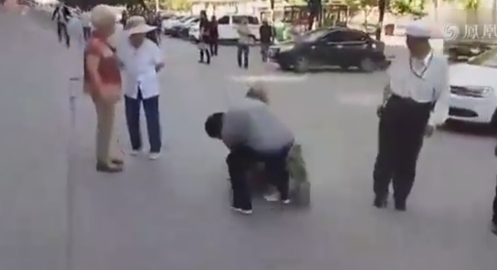 �������ȫ���ݼ� ������ؤ�[�б������а�ѝ