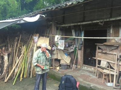 �f��3��ǰ����Ո�a��Ո�l(xi��ng)����ɲ�����£�犏V����I�ˡ�