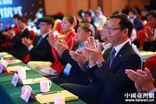 CCTV�w���L(f��ng)����������u�x����(d��ng) �����w������(ji��ng)�������c(di��n)