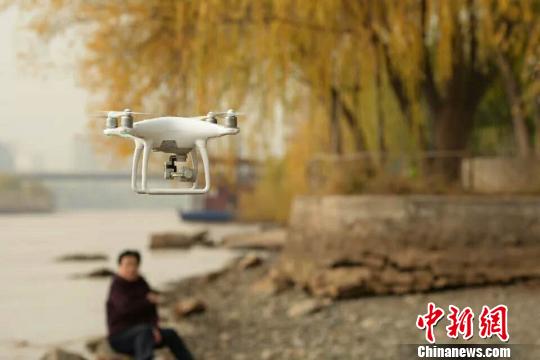 �m��־Ը�߱��oĸ�H�� �����o�˙C����λ��������