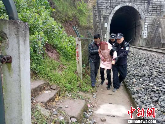 �񾯺���ĳһ�����Tĳ���x�F·�������¡��z