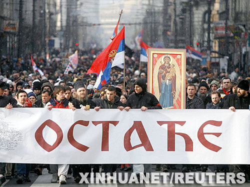 2��16�գ��˂��������S���׶�ؐ�����R���e�����Z���С����գ�1000������ؐ�����R���e�м��������������֪����� ���A��/·͸