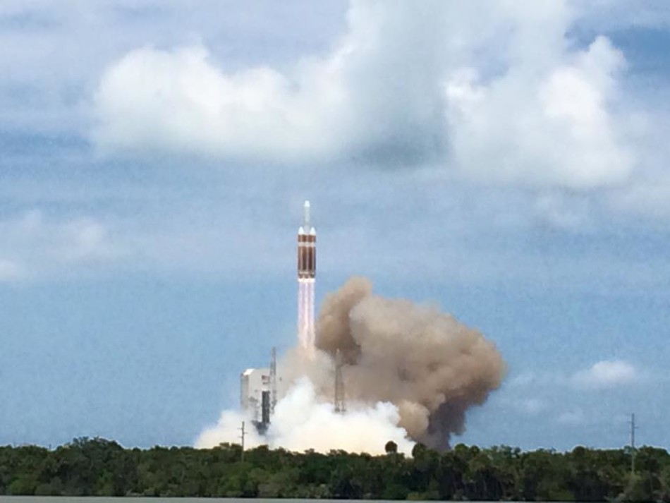 ����:��̫�՜S����� �����o�Ɍ������ݔ��