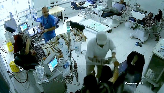 阿爾巴尼亞男子與人發生口角醫院縱火致3人死亡 阿爾巴尼亞男子與人發生口角醫院縱火致3人死亡