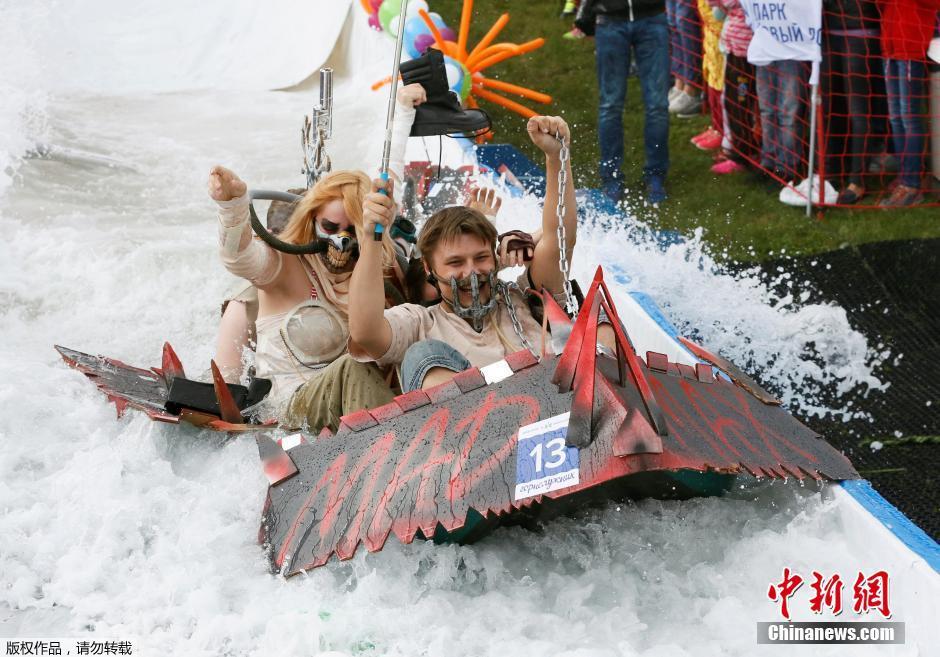 ���񱊅�����ĭ�桰�������M(j��n)�� ��ʽ����Ƥͧ����