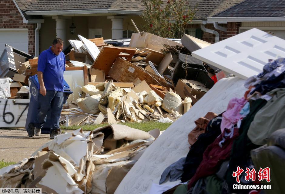 ����·��˹�����ݺ���^��һƬ�ǽ�