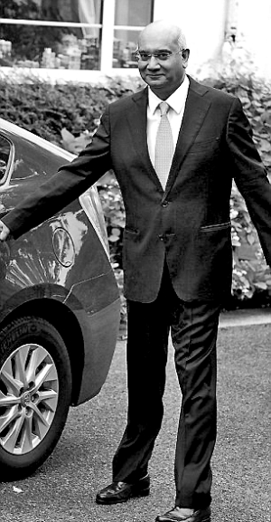 英國議員嫖娼男妓追蹤:嫖資疑用善款資助 英國議員嫖娼男妓追蹤:嫖資疑用善款資助