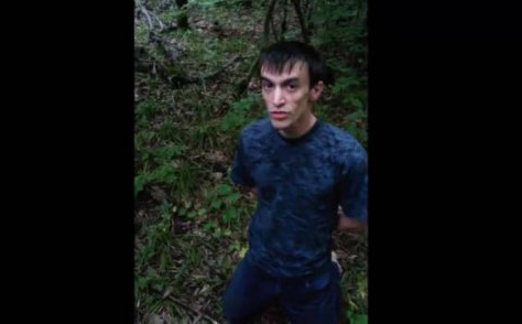 �DƬĬ�J���}