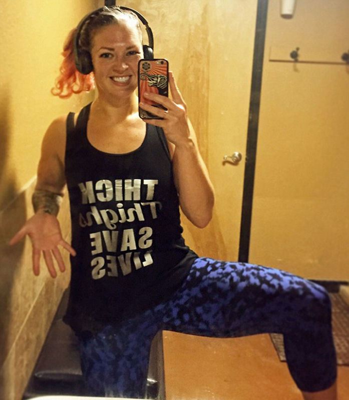 ����־Ů�ӳɹ�˦�⽵��62ǧ����ò�ط�20�q