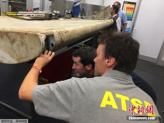 ���Y�ψD:2014��3��8��,�R��MH370�ڏļ�¡���w��������;��ʧ���R������������2015��1��29����ʽ��������ʧ��,���ƶ��C��239���˿ͺ͙C�M�ˆT�����y��