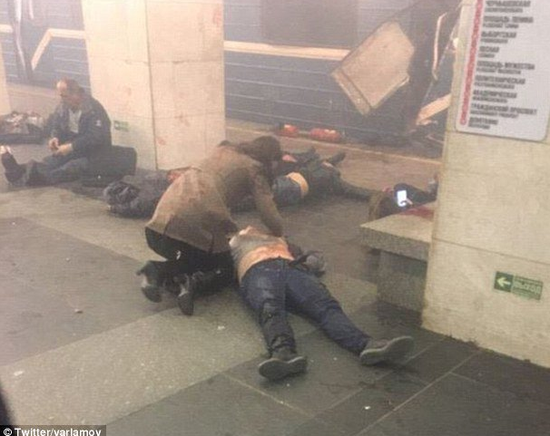 ���F��ը�F����