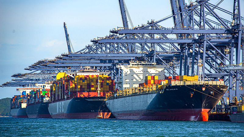 集裝箱吞吐量增勢強勁“含金量”足 多維度透視國際物流能力積厚成勢 集裝箱吞吐量增勢強勁“含金量”足 多維度透視國際物流能力積厚成勢