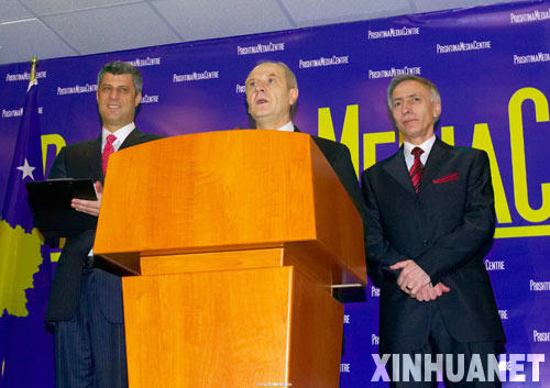 2��17�����ڿ������׸�����ʲ�ټ{�������ֿ��y�����Ϟ����У��������ֿ������棨�󣩺��h�L����˹�����ڿ����������������ϯ�״�ӛ���д������������������h��ͨ�^���������������S�����y�����挦�˱�ʾ�������S�����h�������J�����֪����� ���A��ӛ�� ���Ȫ �z