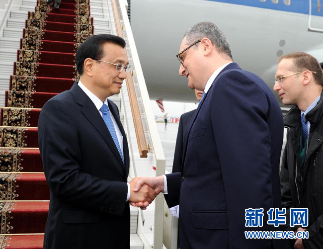 10��12�գ��Ї�����Ժ������ˏ��ˌ��C���_Ī˹�ƣ��_ʼ�����_˹�M����ʽ�L�����e���ж�������ʮ�Ŵζ��ڕ�����_˹�������߼��نT���C��ӭ����ˏ����������A��ӛ�� ������ �z