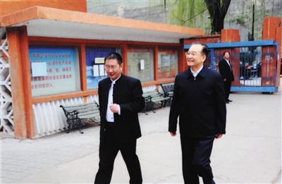 2014��4��16�����ؼҌ������������ЌW(xu��)����У�L�Z����Մ��