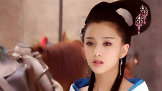 ����Ƴ��ݡ���������ʮ���һ��� Ů�ǽ^�����b����