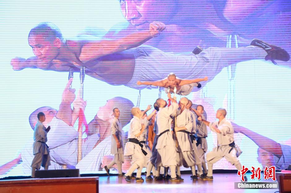 少林功夫如約亮相泰國(guó) 方丈釋永信未出席 少林功夫如約亮相泰國(guó) 方丈釋永信未出席